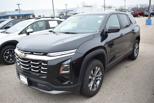 Used 2025 Chevrolet Equinox LT FWD image 7