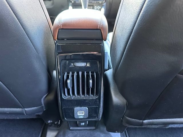 Used 2024 Jeep Compass Limited AWD/4WD image 31