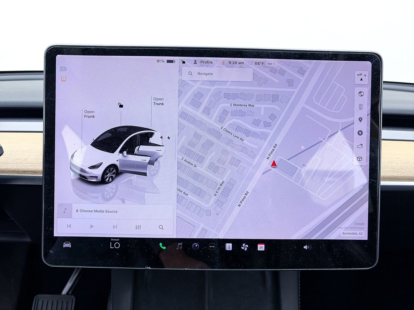 Used 2022 Tesla Model Y Long Range image 5