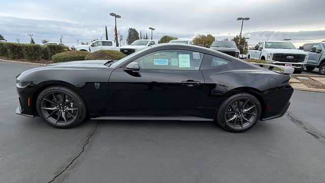 New 2025 Ford Mustang Dark Horse image 7