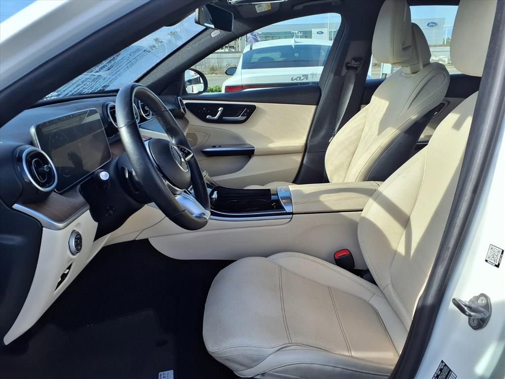 Used 2023 Mercedes-Benz C 300 4MATIC Sedan image 16