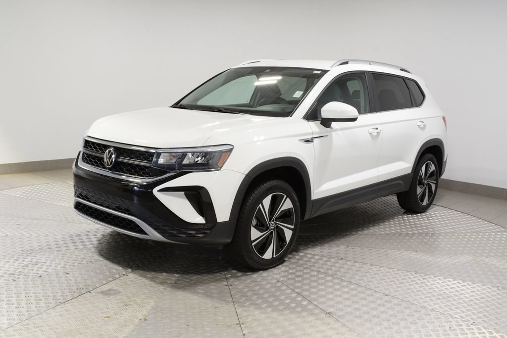 Used 2023 Volkswagen Taos SE AWD/4WD image 8