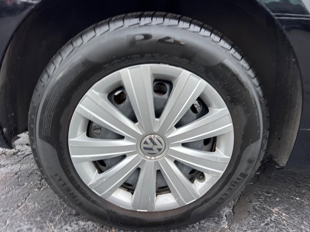 Used 2011 Volkswagen Jetta Sedan image 35