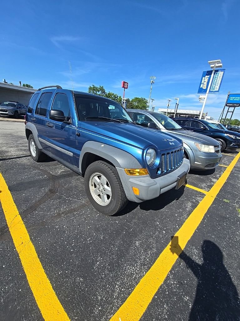 Used 2006 Jeep Liberty Sport AWD/4WD image 2