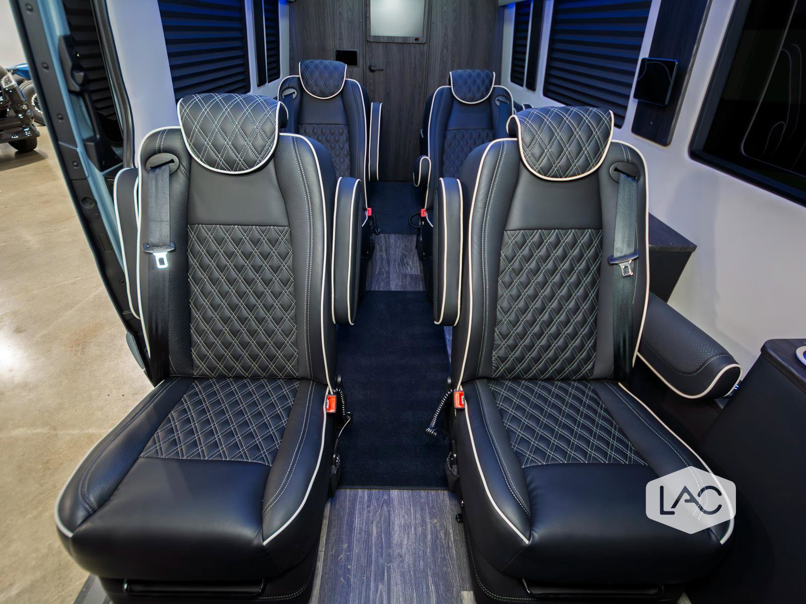 Used 2025 Mercedes-Benz Sprinter 3500 image 13