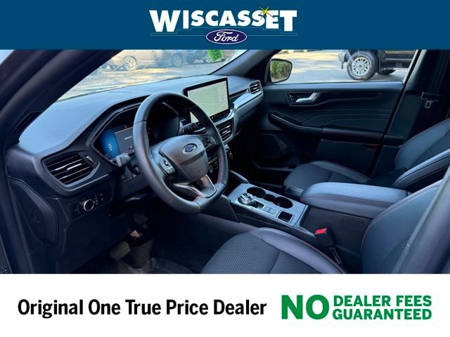 Used 2025 Ford Escape ST-Line w/ Tech Pack #1 image 4