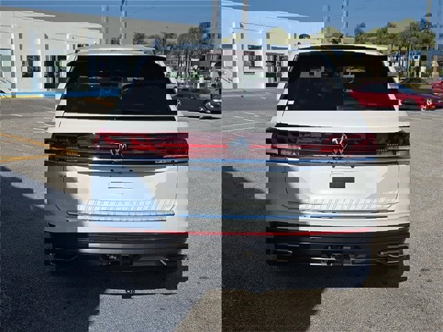 New 2026 Volkswagen Atlas SE image 4