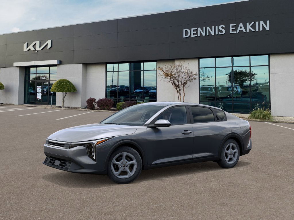 New 2025 Kia K4 LXS image 3
