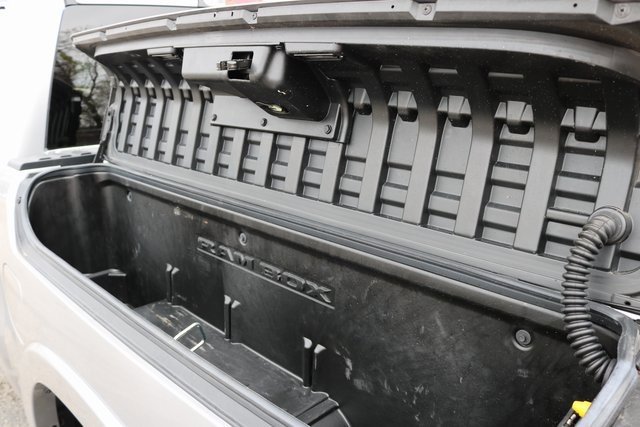 Used 2025 RAM 1500 Limited image 10