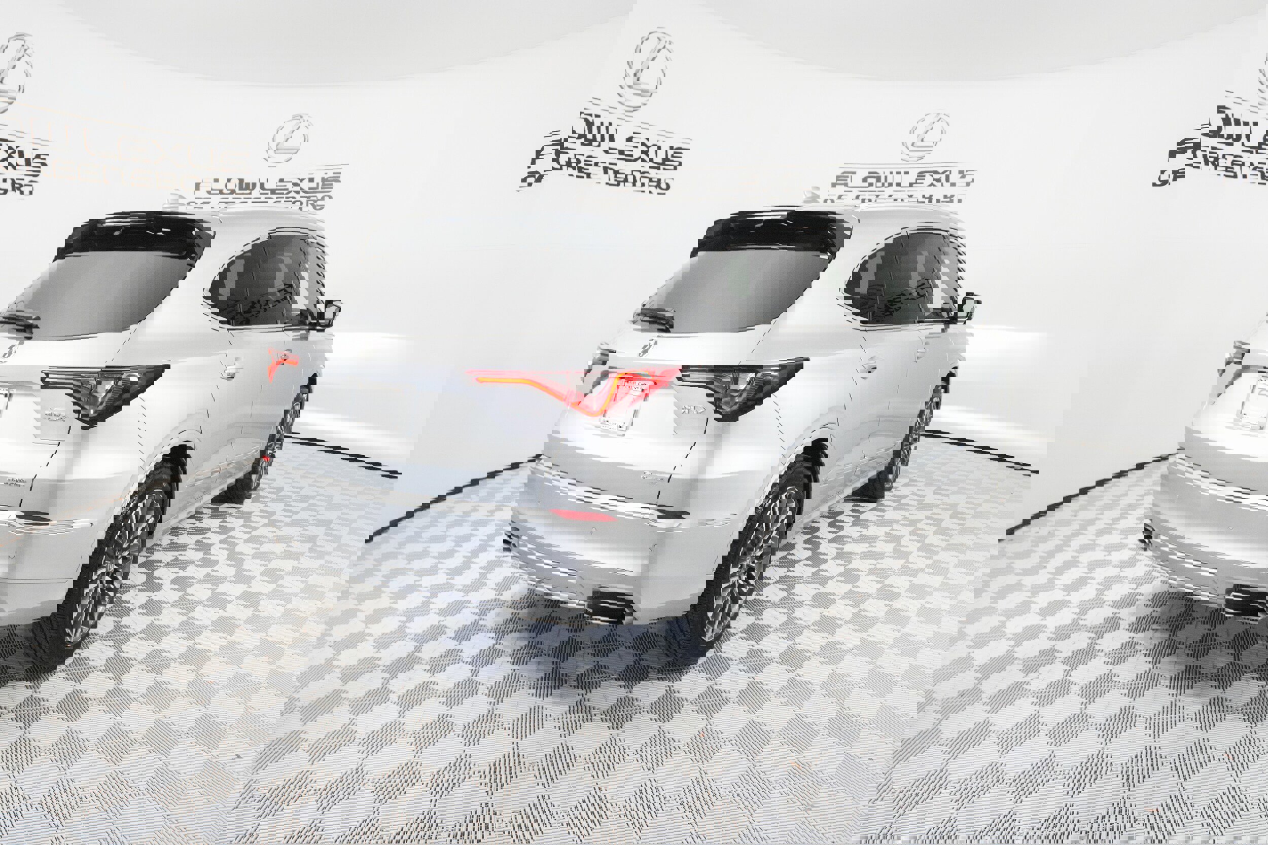 Used 2026 Acura MDX SH-AWD w/ Advance Package image 7