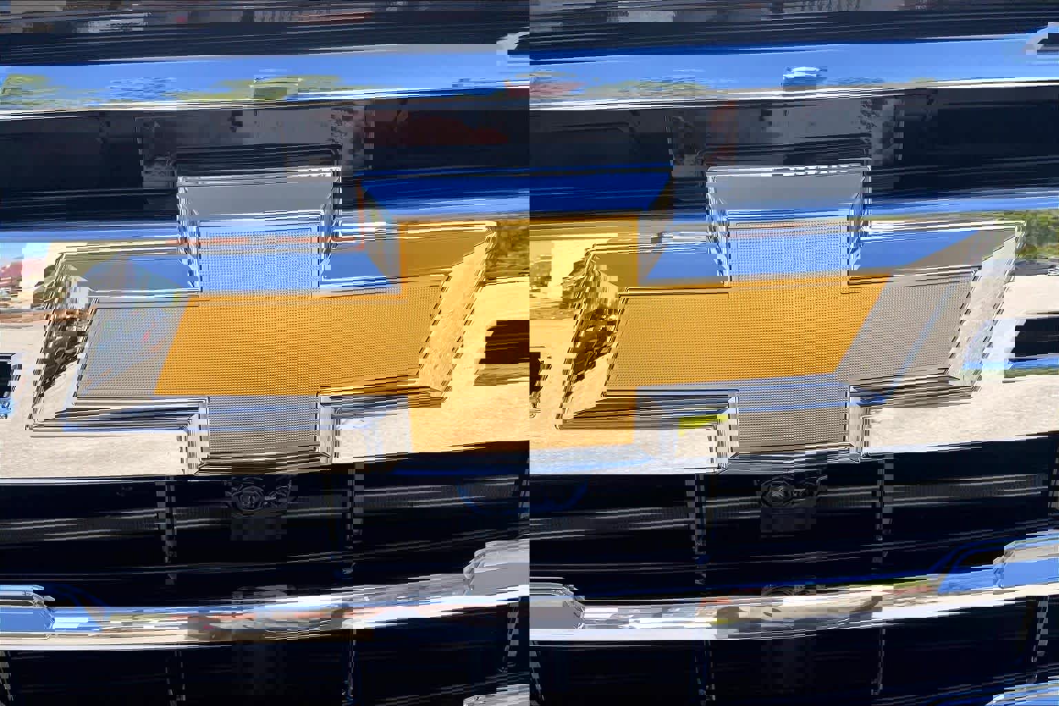 Used 2024 Chevrolet Silverado 2500 LTZ w/ LTZ Convenience Package image 31