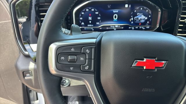 Used 2024 Chevrolet Silverado 1500 LT Trail Boss w/ Convenience Package II AWD/4WD image 24