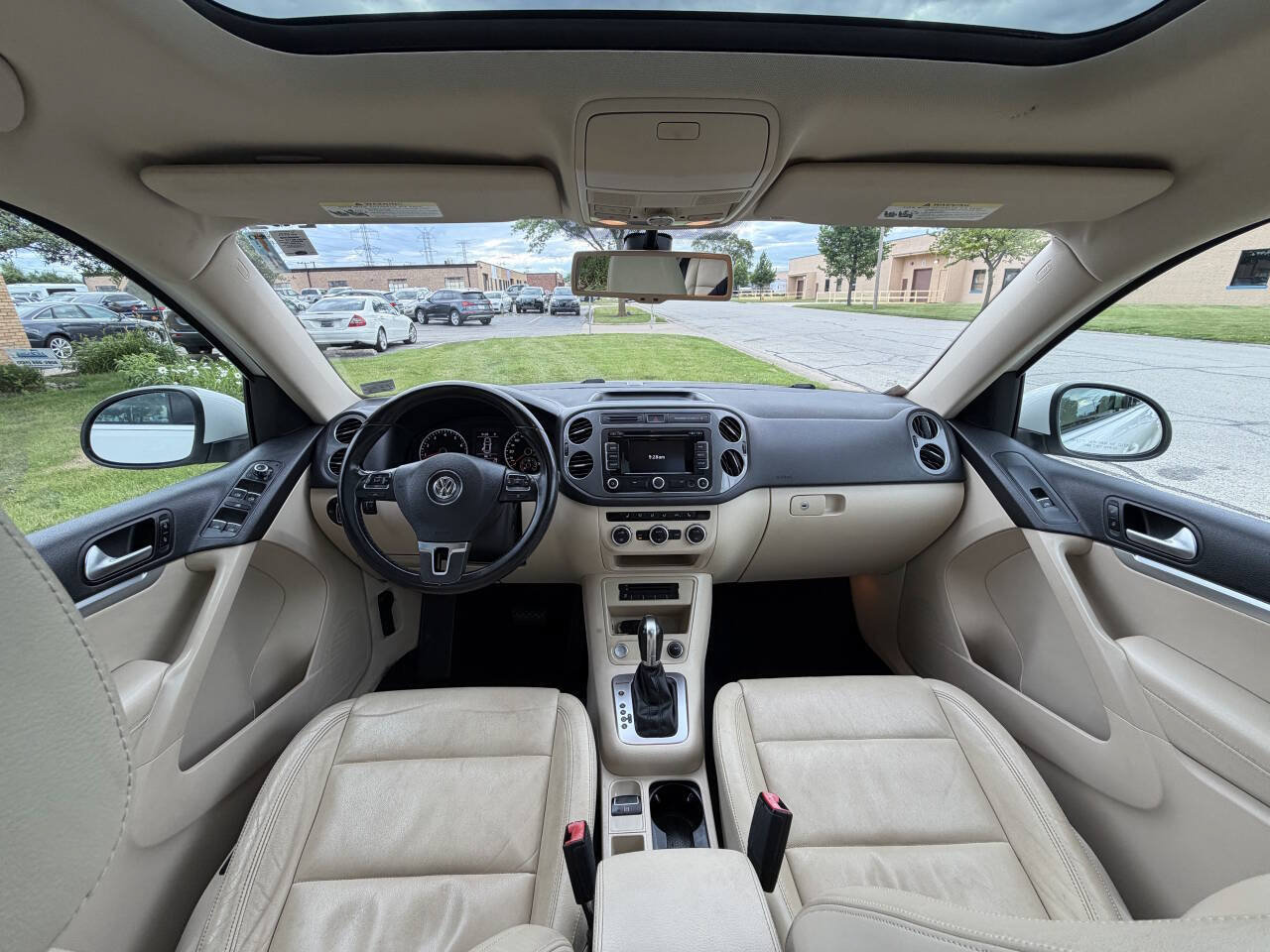 Used 2013 Volkswagen Tiguan SEL AWD/4WD image 12