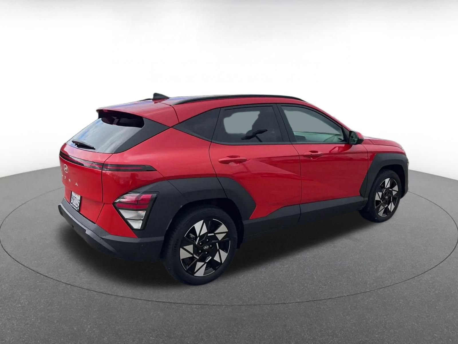 Used 2025 Hyundai Kona SEL image 14