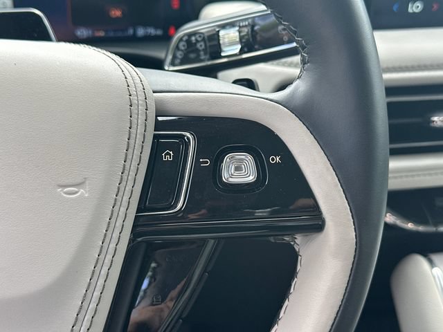 New 2025 Lincoln Aviator Reserve w/ Equipment Group 201A AWD/4WD image 24
