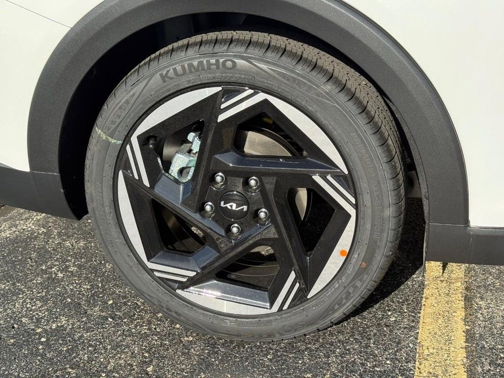 New 2025 Kia K4 EX image 4