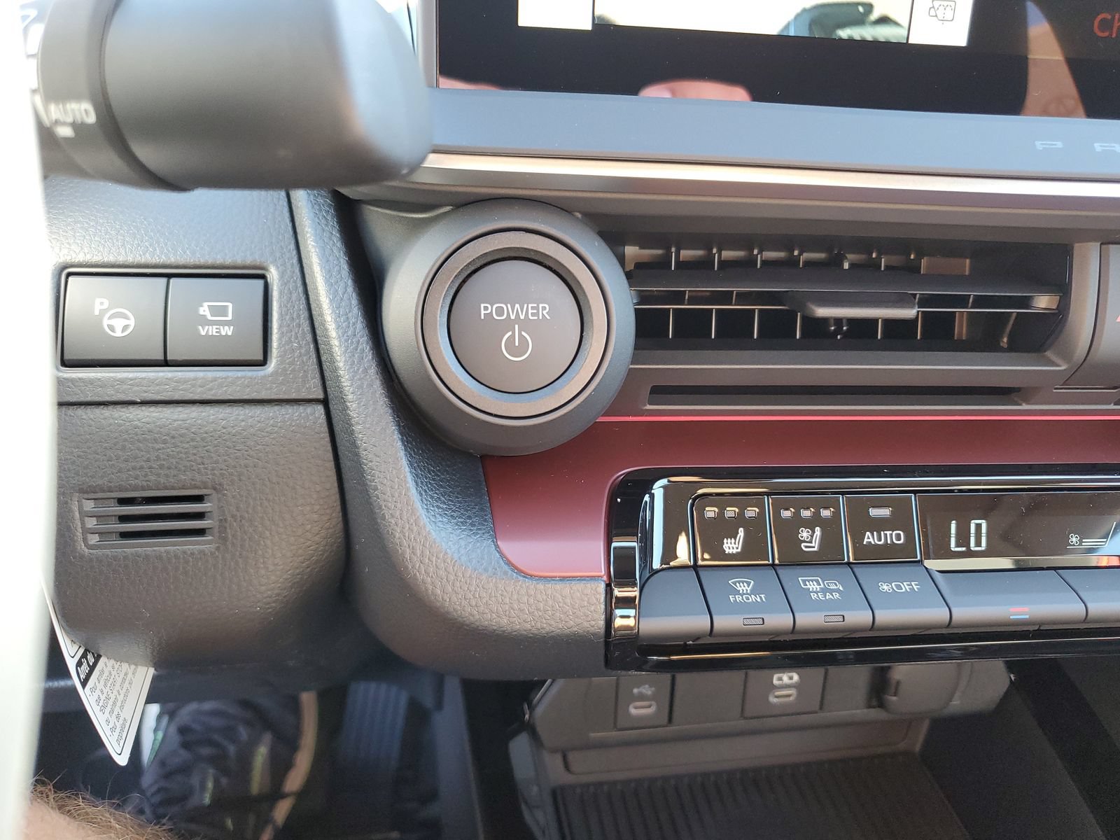 New 2026 Toyota Prius Plug-In Hybrid FWD image 26