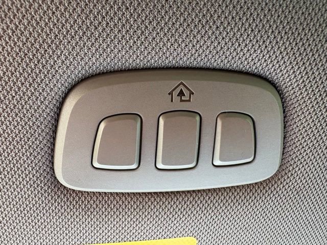 Used 2017 Ford F350 Lariat w/ Lariat Ultimate Package image 28