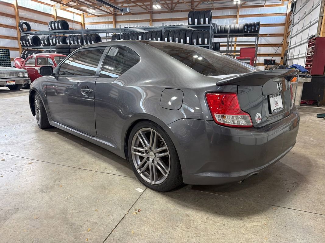 Used 2013 Scion tC FWD image 10