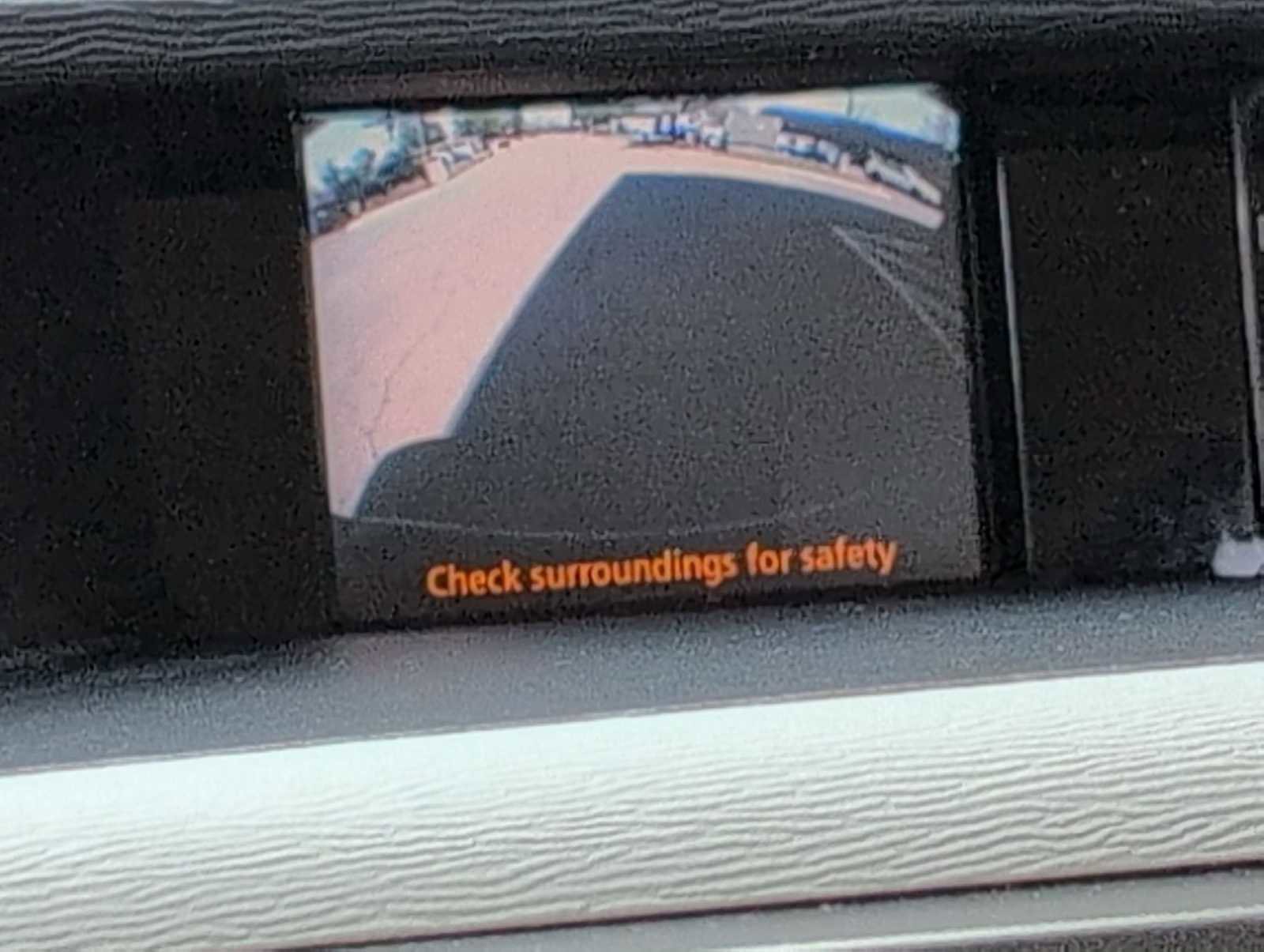 Used 2014 Toyota Sienna LE image 27