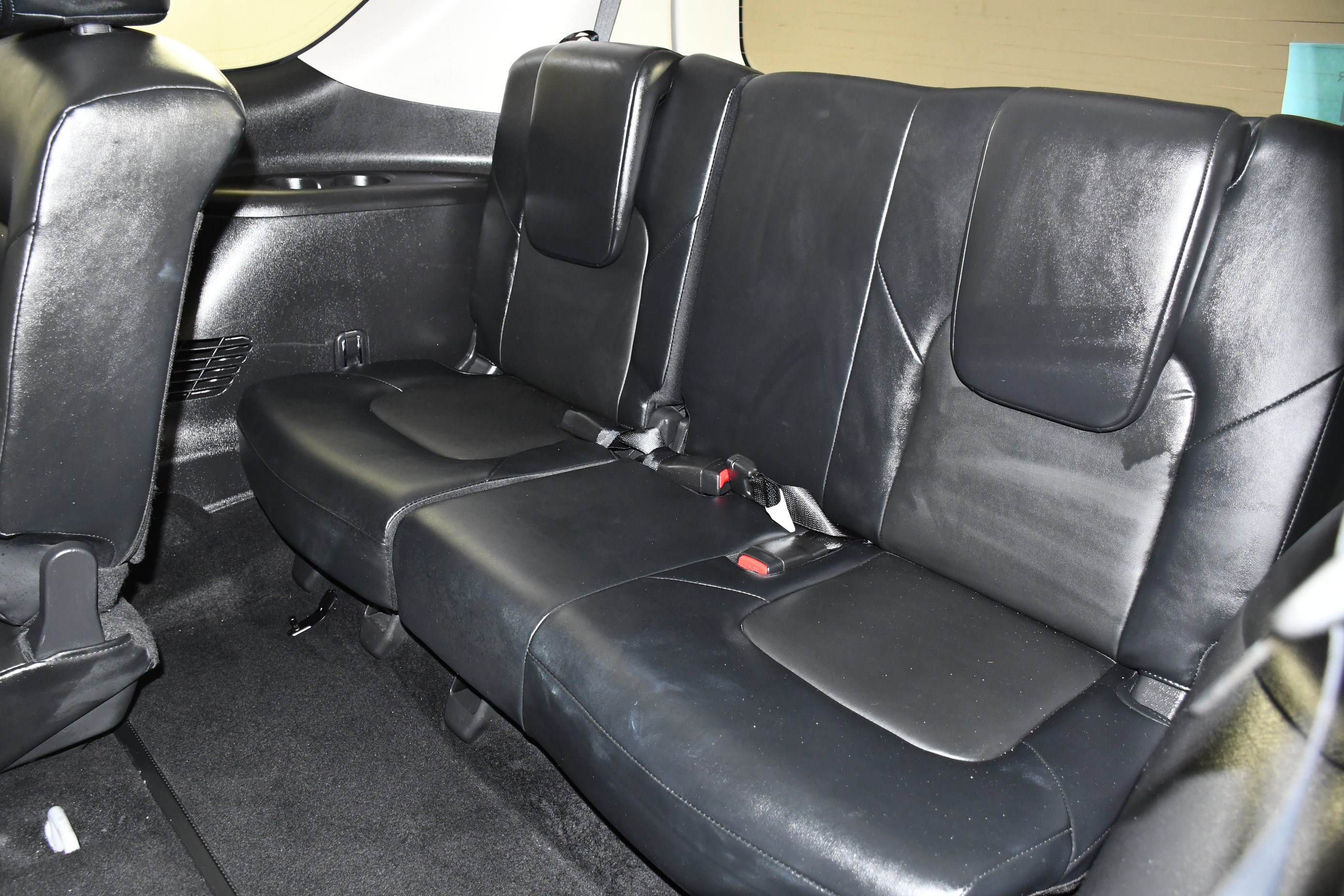 Used 2024 Nissan Armada SV image 51