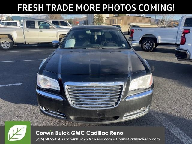 Used 2013 Chrysler 300 C image 5