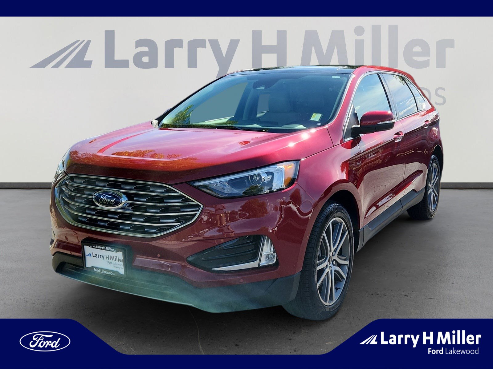 Used 2023 Ford Edge Titanium w/ Class II Trailer Tow Package