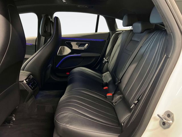 Used 2023 Mercedes-Benz EQS 580 4MATIC Sedan image 12