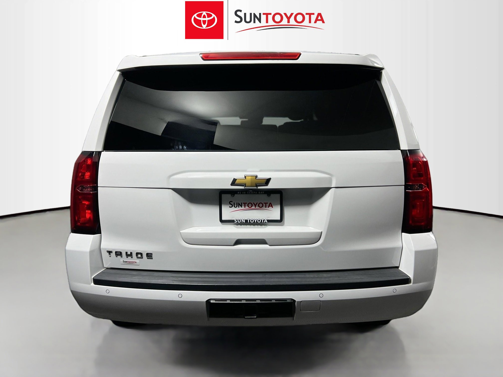 Used 2016 Chevrolet Tahoe LT w/ Luxury Package RWD image 5