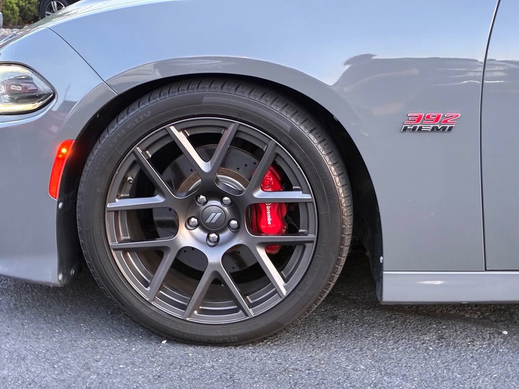 Used 2018 Dodge Charger R/T Scat Pack RWD image 59