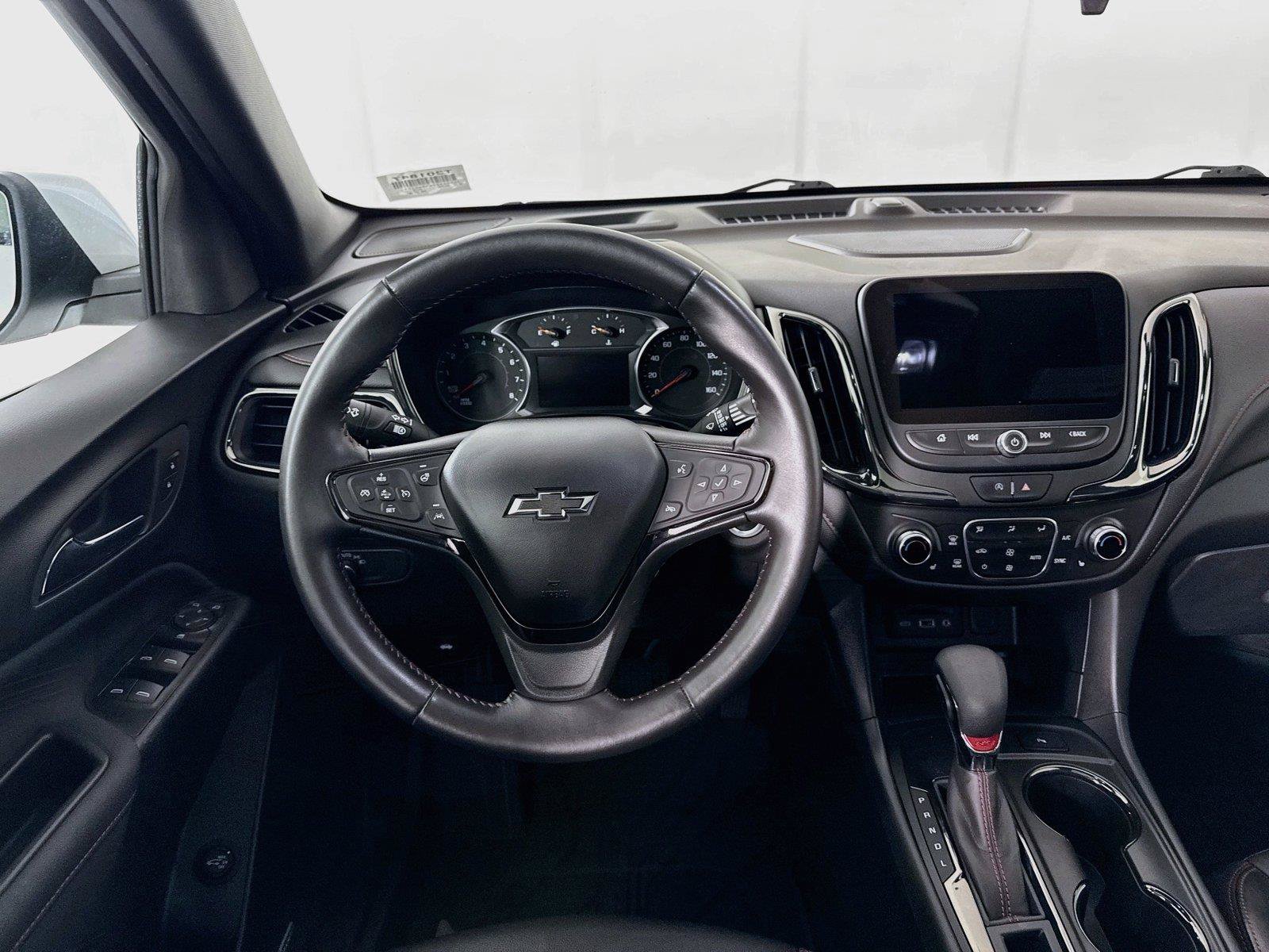 Used 2022 Chevrolet Equinox RS w/ RS Leather Package FWD image 34
