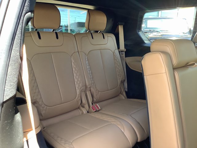 Used 2022 Jeep Grand Cherokee L Summit w/ Advanced Protech Group IV image 39