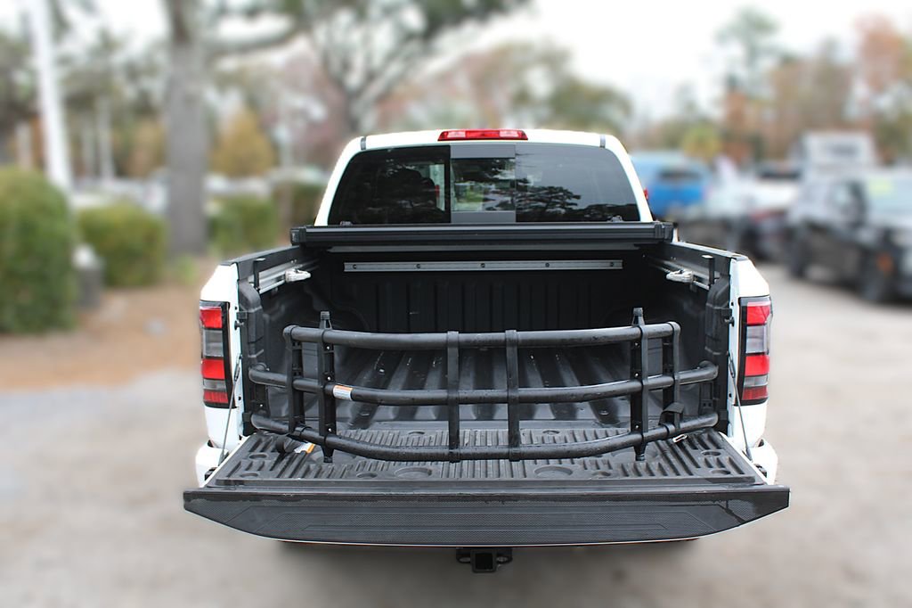 Used 2023 Nissan Frontier SV w/ SV Convenience Package image 15