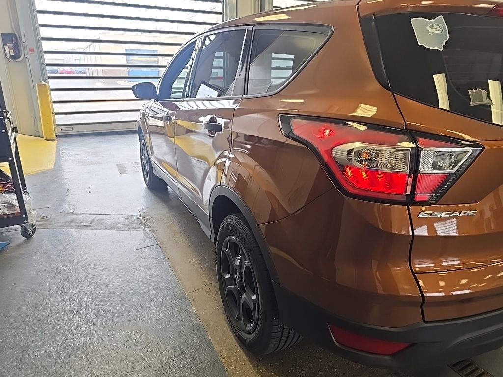 Used 2017 Ford Escape S FWD image 7