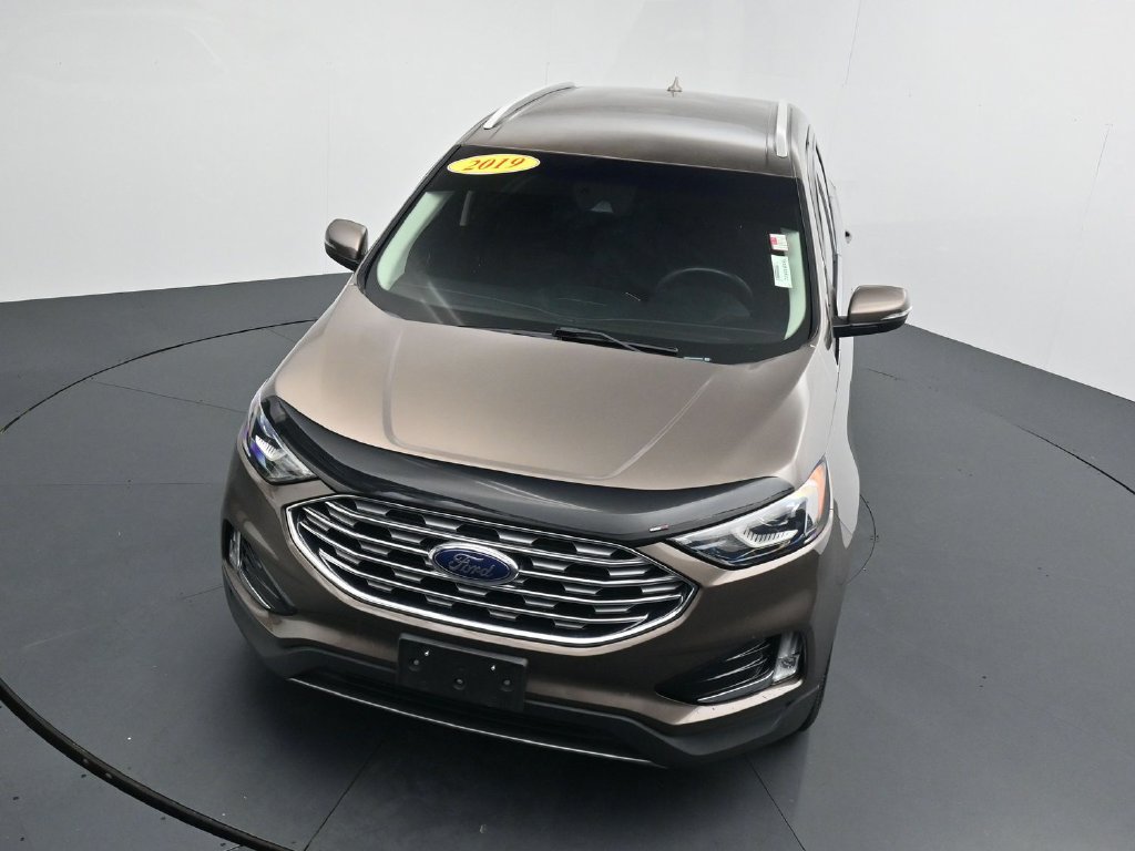 Used 2019 Ford Edge SEL AWD/4WD image 25