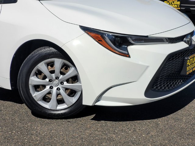 Used 2022 Toyota Corolla LE FWD image 9