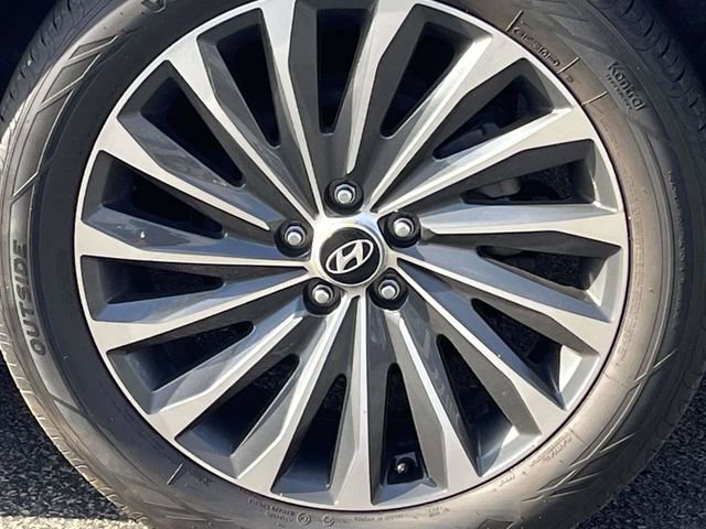 Used 2024 Hyundai Palisade Calligraphy image 12