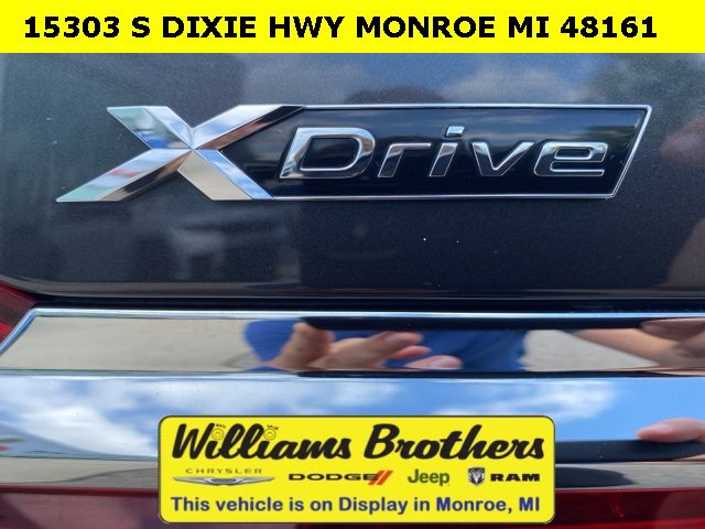 Used 2018 BMW 740i xDrive image 9