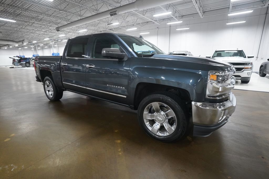 Used 2017 Chevrolet Silverado 1500 LTZ w/ Sport Package AWD/4WD image 34
