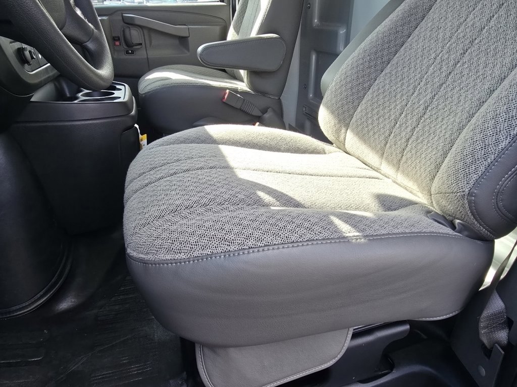 New 2025 Chevrolet Express 3500 w/ Power Convenience Package image 13