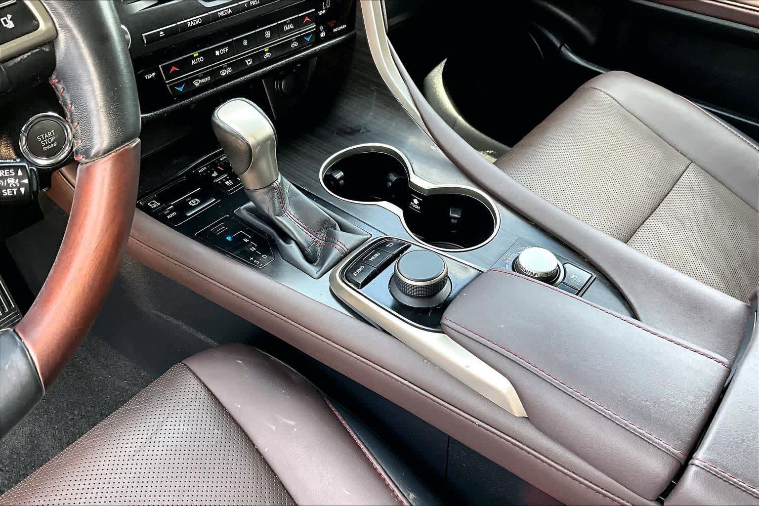 Used 2019 Lexus RX 350 FWD w/ Premium Package image 16