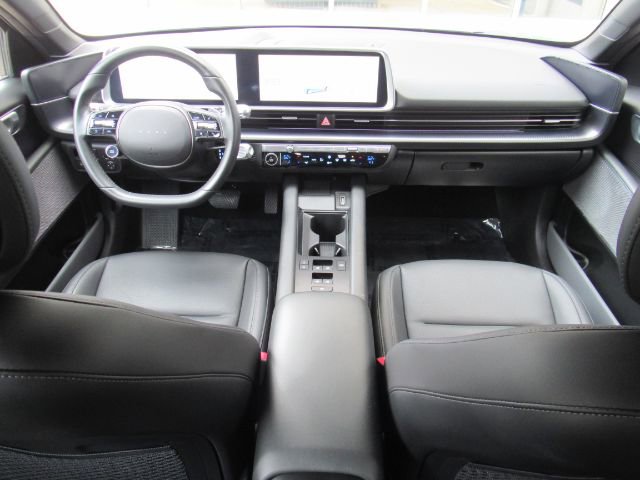 Used 2023 Hyundai Ioniq 6 SEL image 3