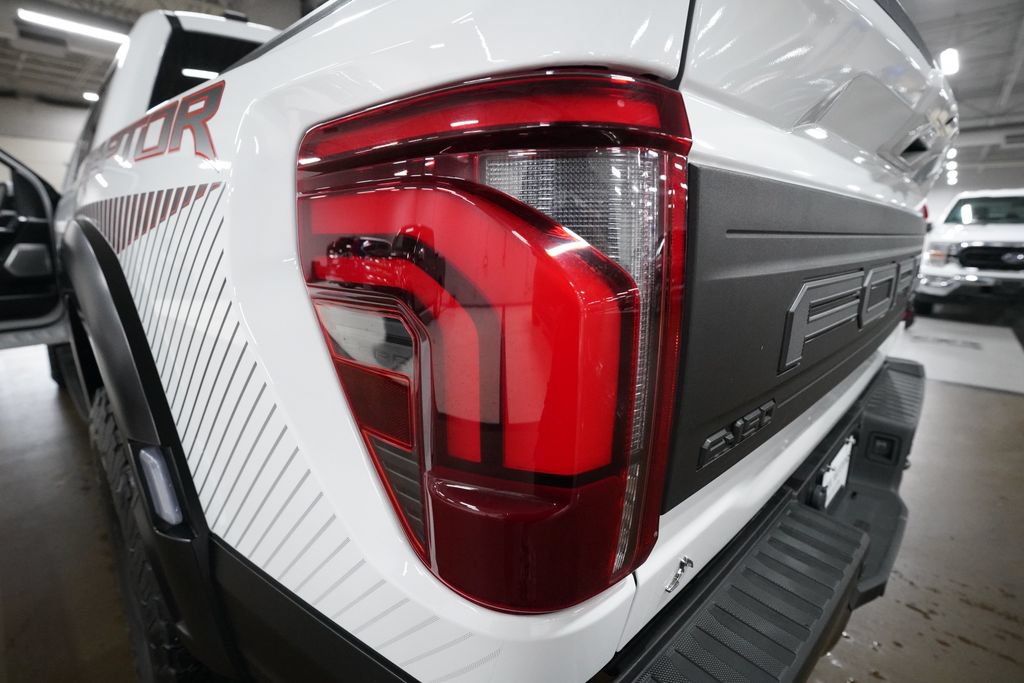 Used 2024 Ford F150 Raptor AWD/4WD image 31