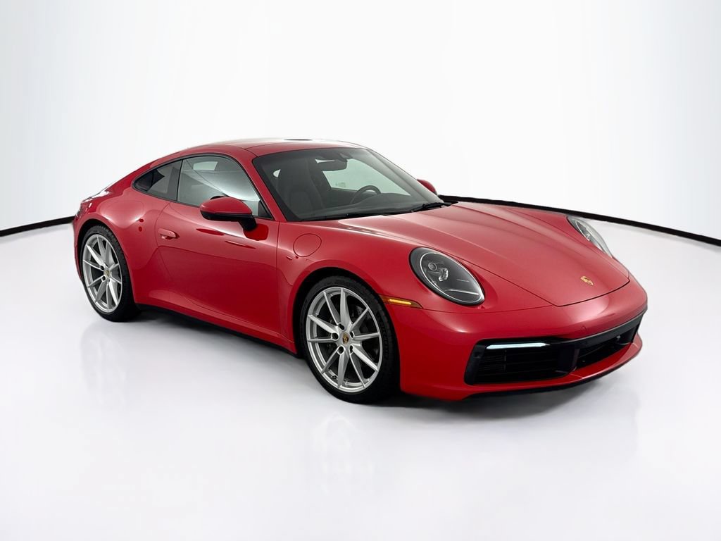Used 2024 Porsche 911 Carrera RWD image 3