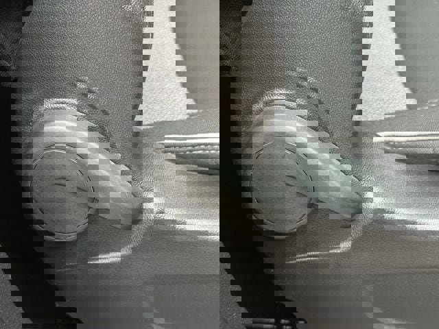 Used 2023 Chevrolet TrailBlazer LT w/ Convenience Package AWD/4WD image 30