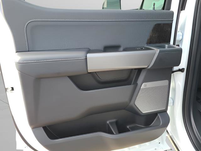 New 2026 Ford F350 Lariat w/ Tremor Off-Road Package image 17