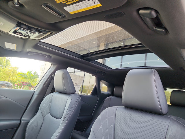 New 2026 Lexus RX 350 AWD w/ Convenience Package image 10