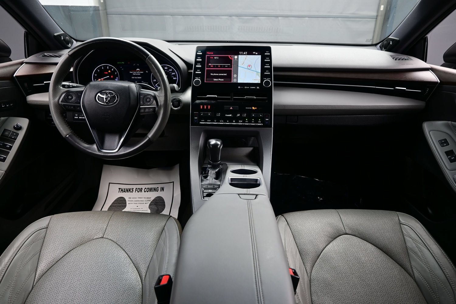 Used 2020 Toyota Avalon Limited w/ Advanced Safety Package FWD image 18