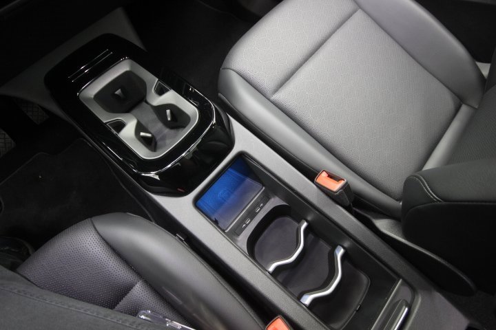 Used 2021 Volkswagen ID.4 Pro S image 15