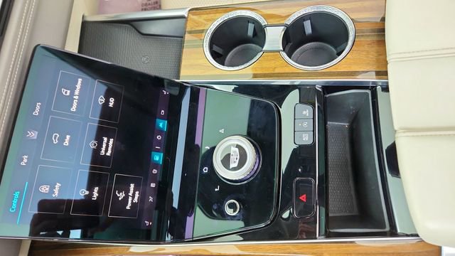 Used 2025 Cadillac Escalade Sport Platinum w/ LPO, Floor Liner Package image 57